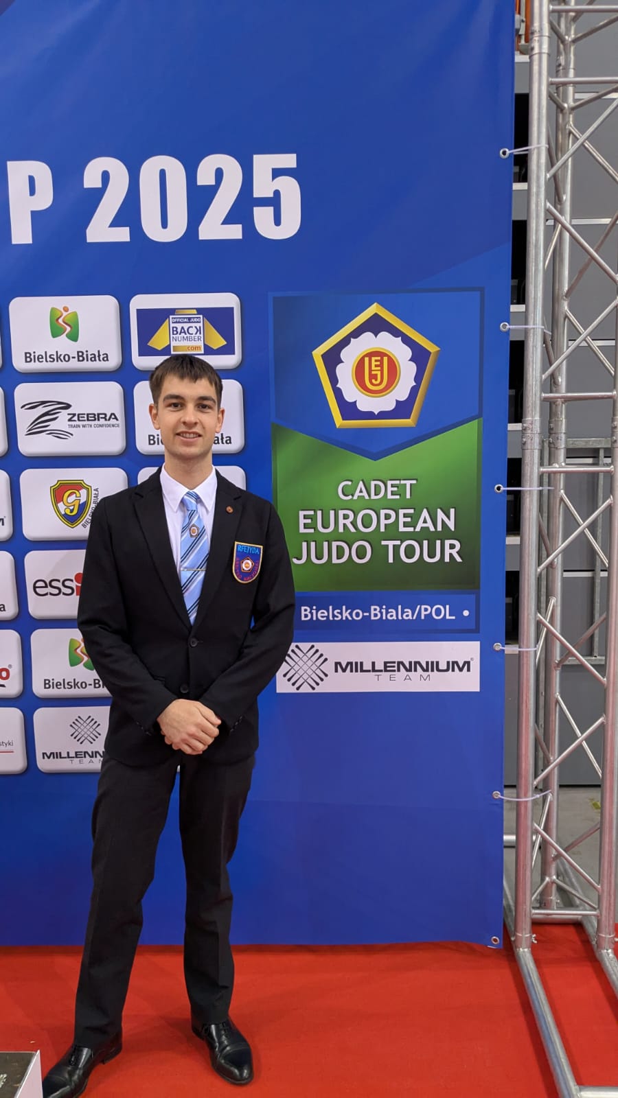 El navarro ASIER MARCO, arbitra en la  European Cup Cadete de Polonia. 17-05-25